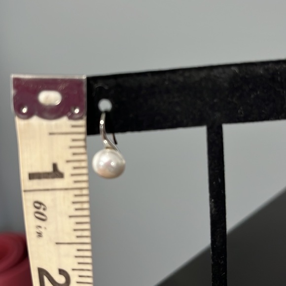.925 sterling silver and faux pearl earrings - Picture 4 of 4